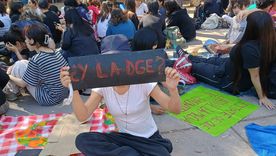 ¿Estudiar con ratas? La sentada de Bellas Artes que interpela a la DGE. ¿Estudiar con ratas? La sentada de Bellas Artes que interpela a la DGE.