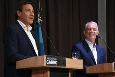 El intendente platense Julio Garro y el ministro de Justicia bonaerense Julio Alak en el debate a intendentes de La Plata Foto: Prensa Municipalidad de La Plata