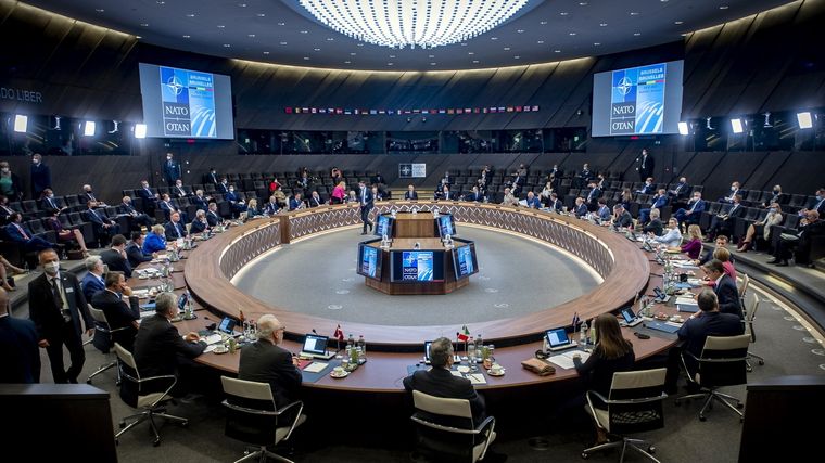 Una de las cumbres de la OTAN, en Bruselas. Foto: Nato.