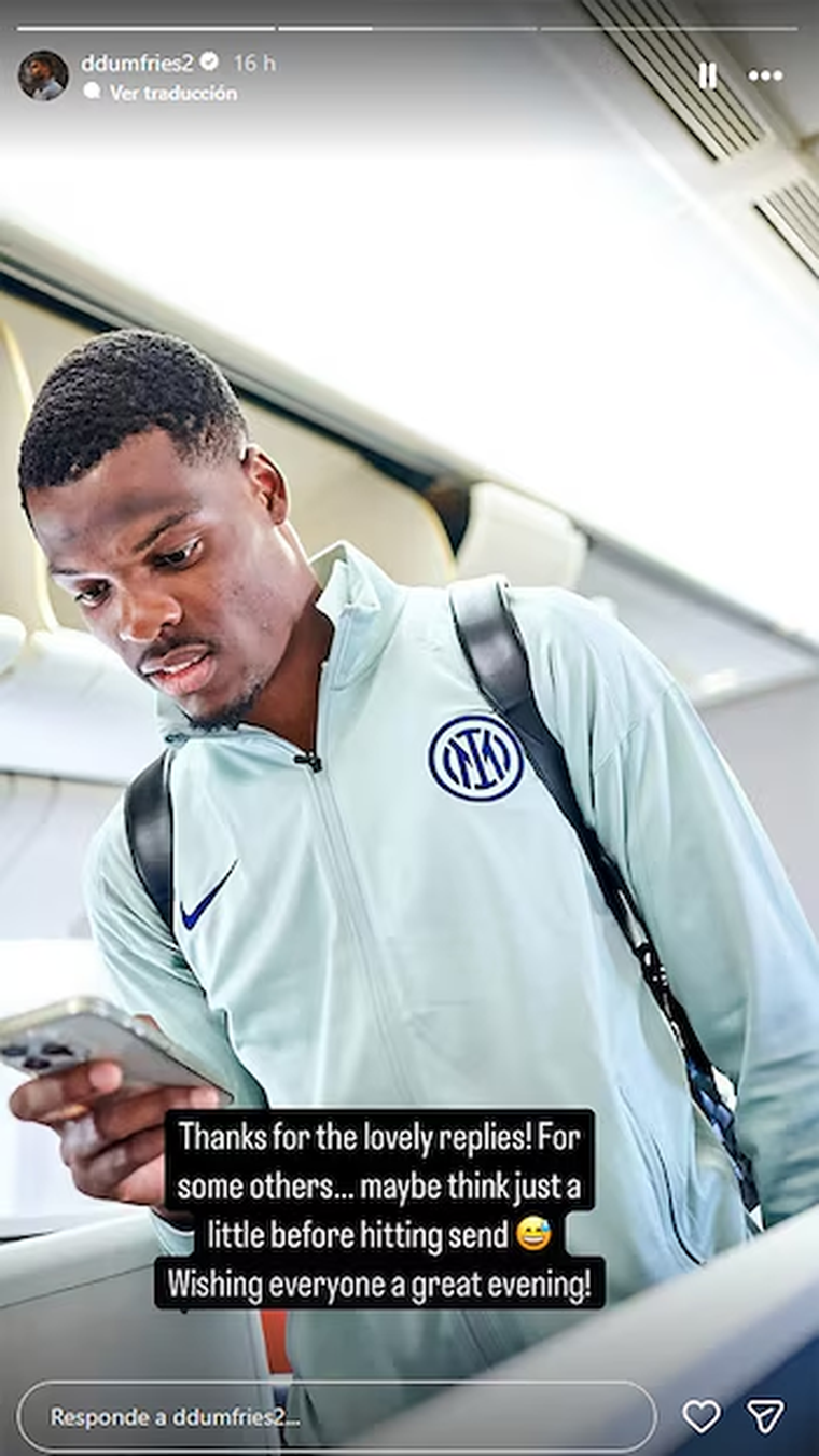 La historia de Dumfries dedicada a Marcos Acuña. Foto: @ddumfries2 La historia de Dumfries dedicada a Marcos Acuña. Foto: @ddumfries2