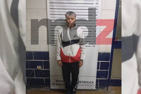 El sospechoso de 21 años fue detenido en Las Heras tras una persecución. El sospechoso de 21 años fue detenido en Las Heras tras una persecución.