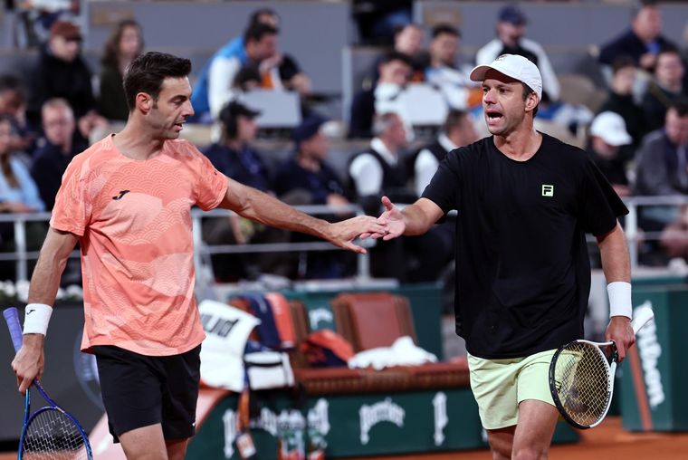 Zeballos y Granollers, campeones del Roland Garros en dobles masculino. Zeballos y Granollers, campeones del Roland Garros en dobles masculino.