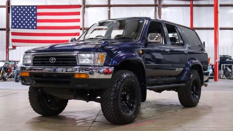 Toyota Hilux Surf SSR-X