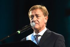 suarez: la mineria y el petroleo como eje para salir de la pobreza