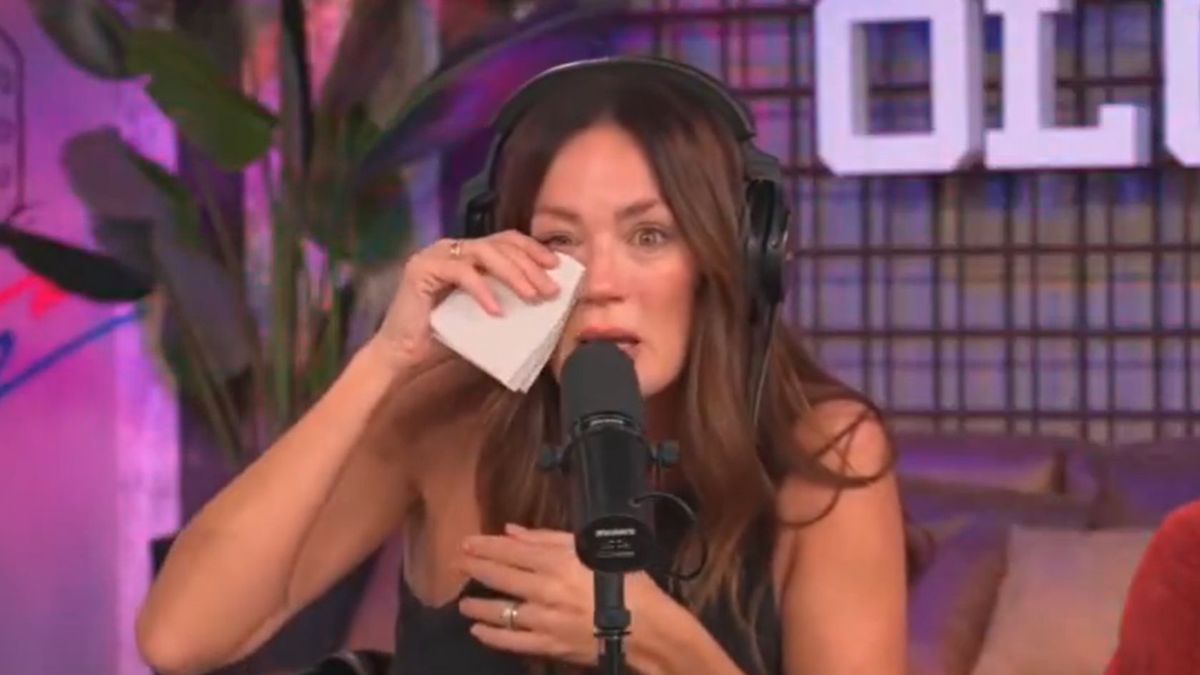 Paula Chaves rompió en llanto en Olga por el fallecimiento de Moro y recibió una hermosa señal: 