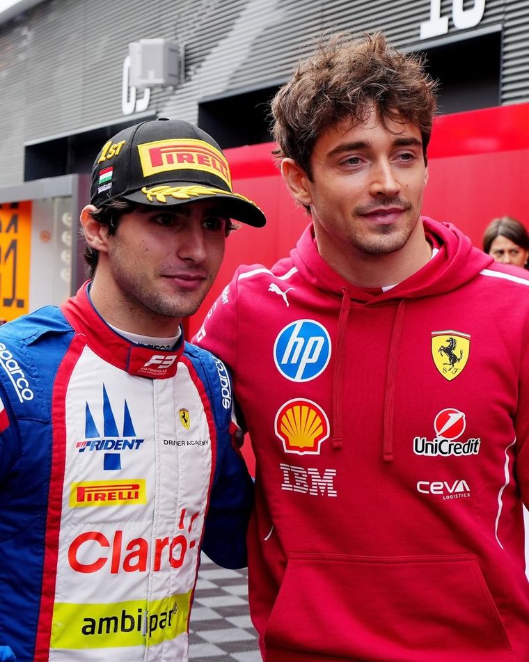 Rafael Camara junto a Charles Leclerc. Rafael Camara junto a Charles Leclerc.