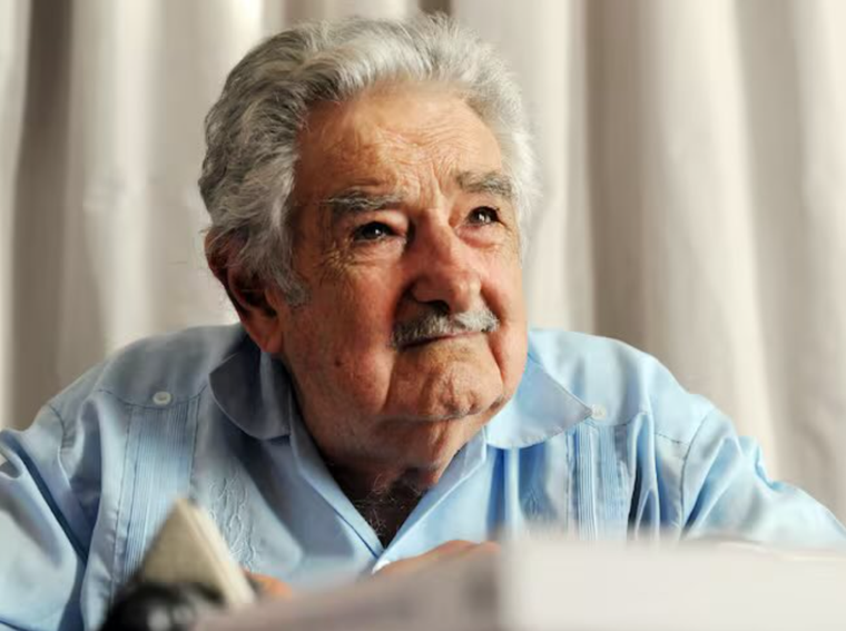 Mujica atravesaba un cáncer de esófago terminal Foto: X