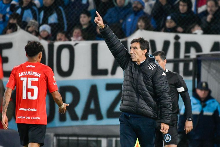 Gustavo Costas habló tras la derrota de Racing contra Estudiantes.
