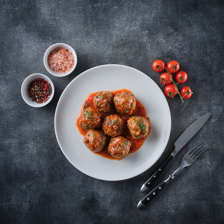 Las albóndigas son un plato delicioso y fácil de hacer. Foto: Shutterstock