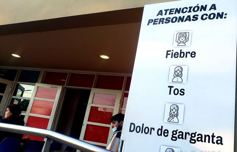 Los médicos de las guardias colapsadas reportaron que sufren agresiones por parte de los pacientes enojados por las horas de espera para recibir atención sanitaria Foto: X @leoguevara80