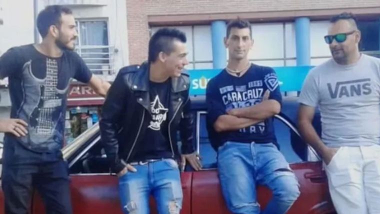 El músico se desplomó en el escenario del lugar. Créditos: Instagram