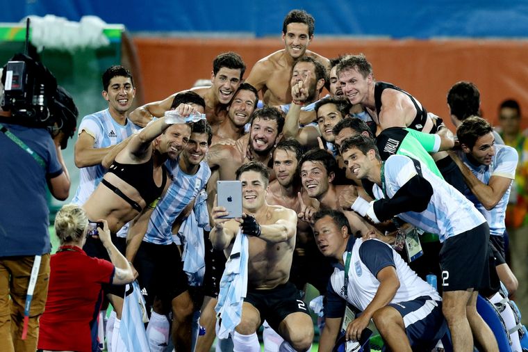 Uno de los estandartes de los campeones olímpicos jugaría con la Selección de Alemania.