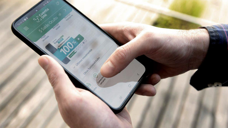 Cuenta DNI concentra el mayor cambio del mes en comercios de cercanía, con más días para usar el 20% y un tope semanal de reintegro. Cuenta DNI concentra el mayor cambio del mes en comercios de cercanía, con más días para usar el 20% y un tope semanal de reintegro.