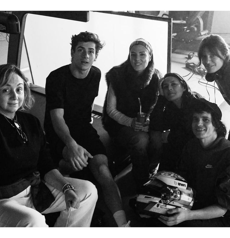 Franco Colapinto publicó una serie de fotos personales en la antesala del estreno de la Fórmula 1 2026.