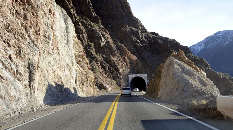 Se interrumpirá temporalmente el Paso Internacional por tareas de reparación desde el 25 de octubre. Foto: ALF PONCE / MDZ