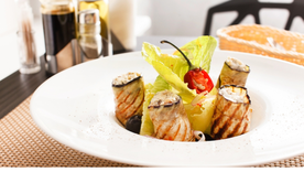 ¡Sabor inesperado! receta de rollitos de berenjenas con queso crema. ¡Sabor inesperado! receta de rollitos de berenjenas con queso crema.