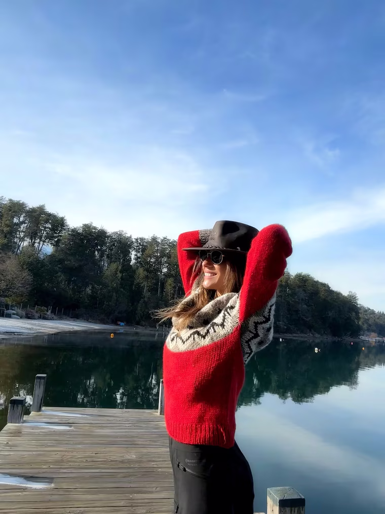 El look invernal de Pampita. El look invernal de Pampita.