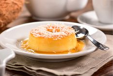 Flan de coco y naranja Una receta simple y deliciosa en pocos minutos Foto: Shutterstock