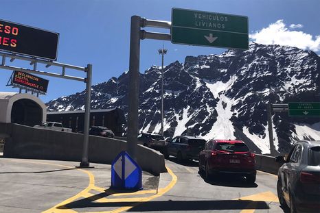 El tránsito quedará interrumpido en ambos sentidos. El tránsito quedará interrumpido en ambos sentidos.