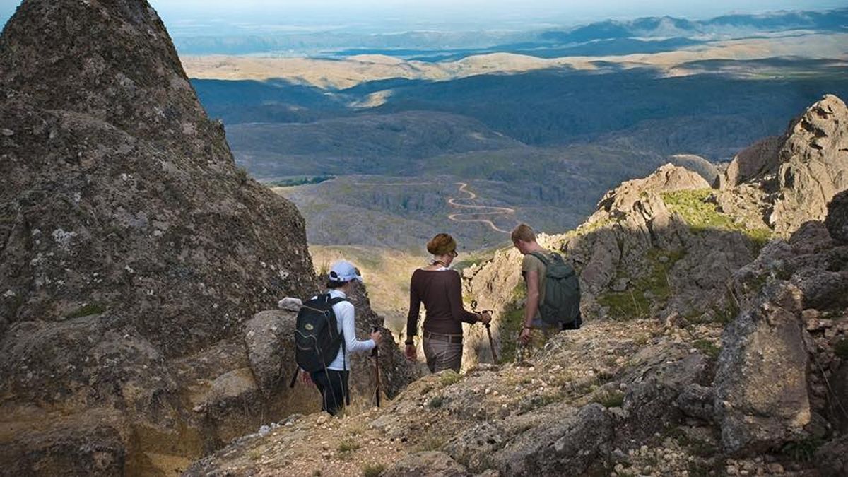 El pueblo de Córdoba donde las cascadas y la montaña cambian el paisaje