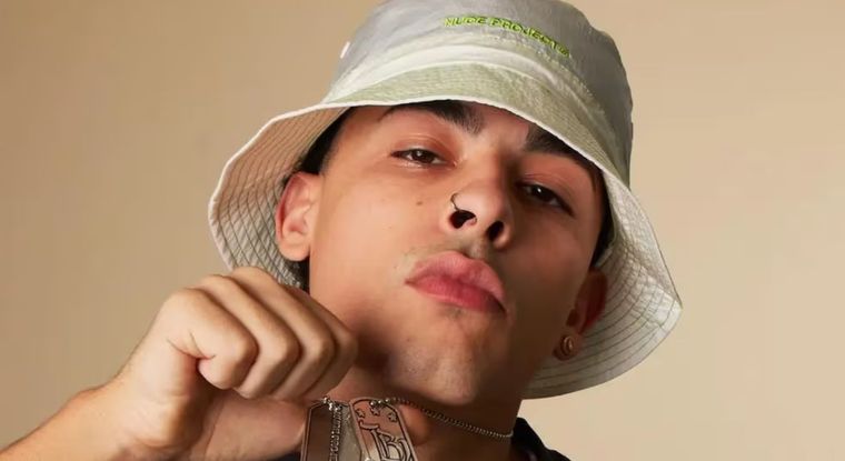 Trueno, el ex de Nicki Nicole, está nuevamente de novio El artista se mostró muy cerca de una joven