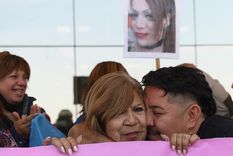 Victoria Pincheira, la madre de Melody, y Mario Vargas tras la condena Foto: Télam / Ramiro Gomez