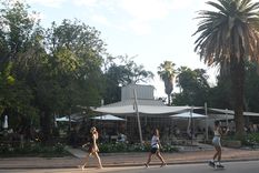 Por la congestión vehicular, evalúan hacer peatonal más zonas del Parque San Martín. Por la congestión vehicular, evalúan hacer peatonal más zonas del Parque San Martín.