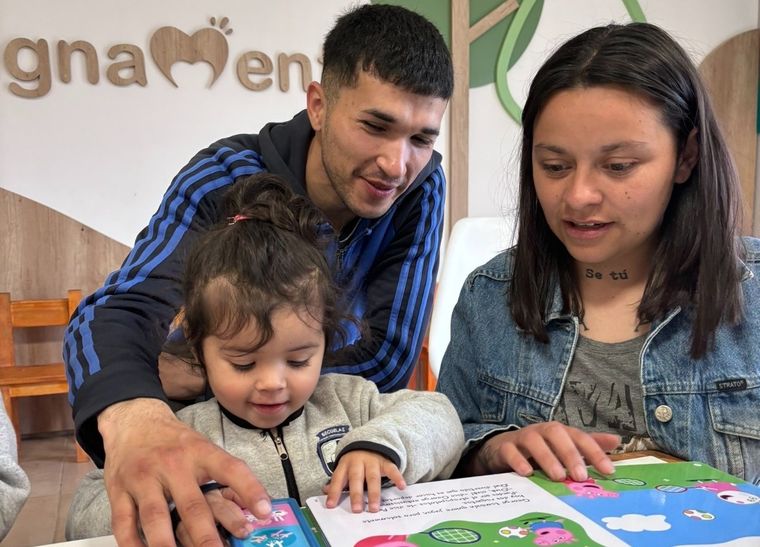 El proyecto de las escuelas Dignamente es financiado por aportes de socios comprometidos con la educación. Foto: Dignamente.org.