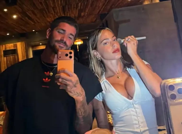 150 mil dólares solo en catering para los 500 invitados VIP al evento. 150 mil dólares solo en catering para los 500 invitados VIP al evento.