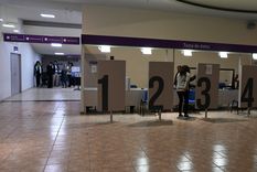 En los registros civiles de Mendoza la atención es mínima debido al paro que llevan a cabo los trabajadores estatales Foto: ALF PONCE MERCADO / MDZ