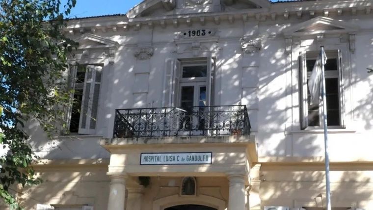 El hombre fue internado, pero debido a la gravedad de las heridas falleció