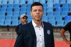 Solari empieza a definir el once para enfrentar a Gremio en Brasil. Foto: ALF PONCE MERCADO / MDZ Solari empieza a definir el once para enfrentar a Gremio en Brasil. Foto: ALF PONCE MERCADO / MDZ