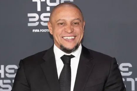 Roberto Carlos fue intervenido del corazón: le colocaron un catéter. Roberto Carlos fue intervenido del corazón: le colocaron un catéter.