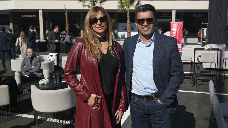 Analía Banno y Giovani Alarcón. Analía Banno y Giovani Alarcón.