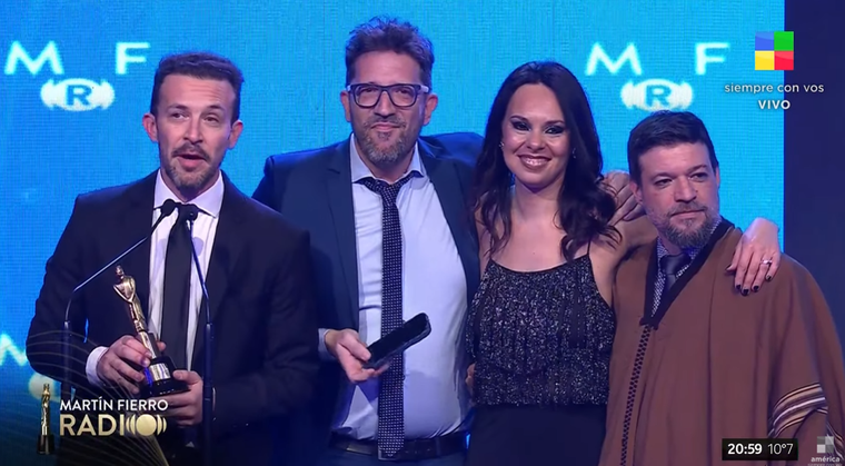 Alejandro Bercovich y equipo. Créditos: Captura / AMÉRICA Alejandro Bercovich y equipo. Créditos: Captura / AMÉRICA