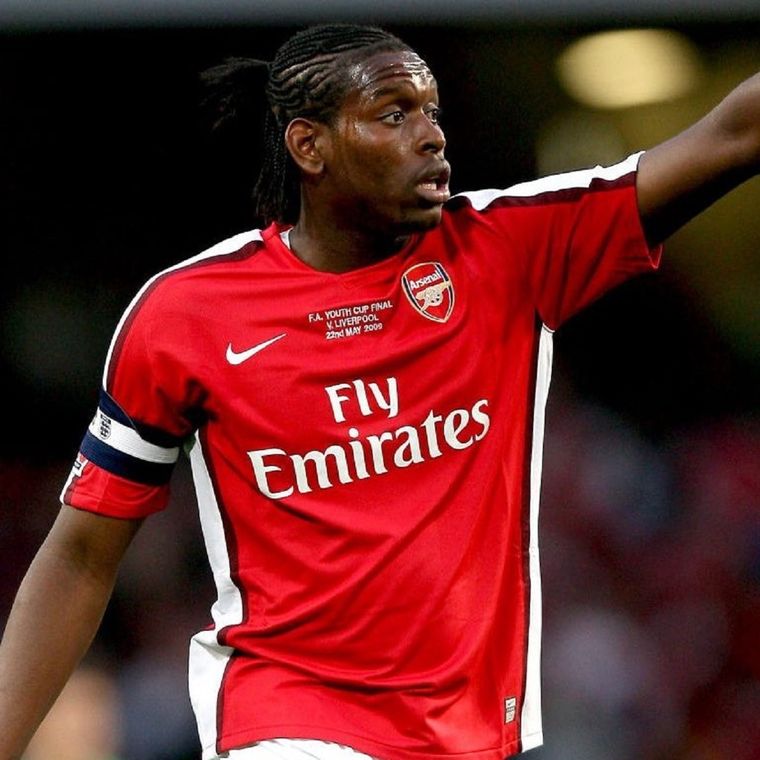 Hace 14 años debutaba en la Premier League, hoy se encuentra detenido y acusado por presunto narcotráfico de marihuana.