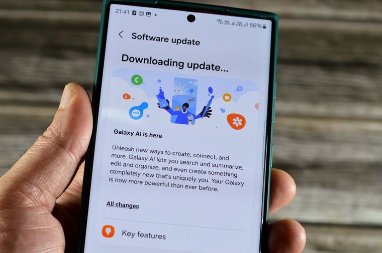 Con Galaxy AI, el sistema Now Nudge podrá sugerir citas en el calendario automáticamente. Con Galaxy AI, el sistema Now Nudge podrá sugerir citas en el calendario automáticamente.