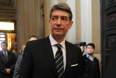 Los senadores, Juez y Schiavoni, acusaron a Horacio Rosatti de presenciar un palmario incumplimiento de lo resuelto por el tribunal que él preside.