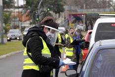 el transito en autopistas del amba se redujo 30% en el primer dia de la nueva fase de aisalmiento