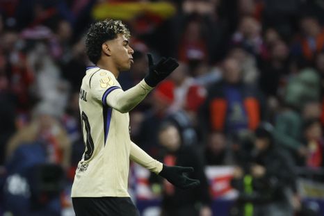 Lamine Yamal se trenzó en una discución con un titular de la Selección argentina. Lamine Yamal se trenzó en una discución con un titular de la Selección argentina.