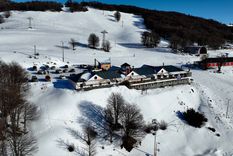 Todavía quedan pueblos donde el viento y la montaña son los que mandan. Foto: Shutterstock