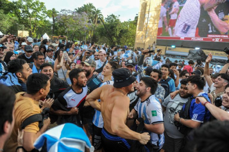 Los festejos en el partido contra Polonia en el barrio porteño de Palermo Foto: Télam