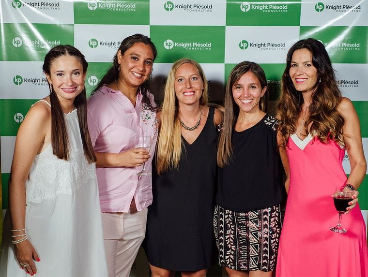 Ellas fueron las más divertidas de la noche.