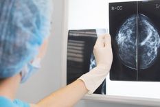 El sistema de inteligencia artificial fue tan preciso como dos médicos especialistas trabajando juntos.