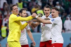 Szczesny avisó que va a estudiar cómo patea los penales Messi. Foto: EFE
