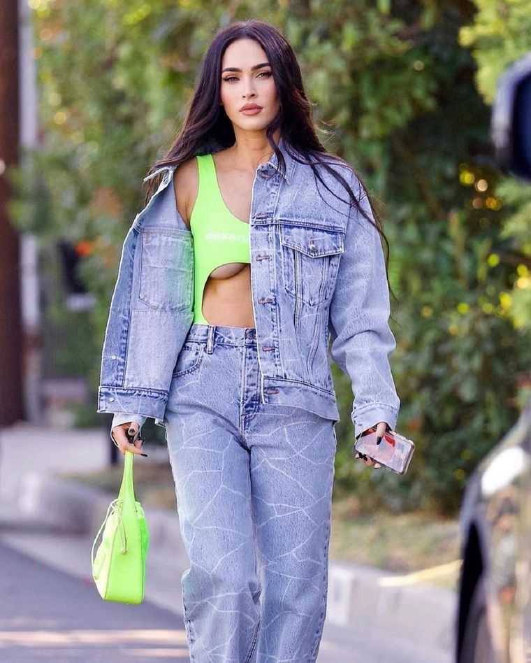 El total denim es una tendencia que nunca pasa de moda y nos saca de apuros cuando no sabemos qué ponernos. Foto: Instagram.