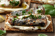 Tostadas de sardinas totalmente deliciosas