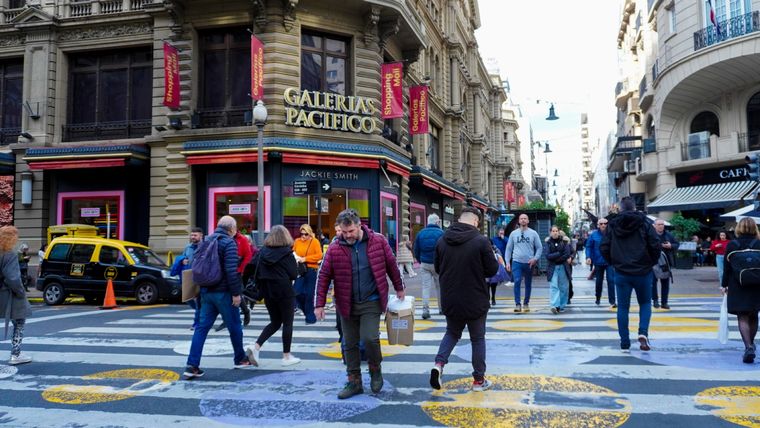 La incertidumbre en la situación económica encabeza las preocupaciones según la última encuesta