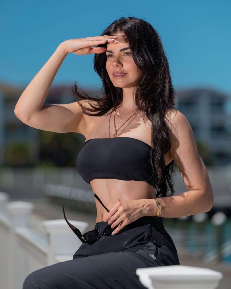 Livia Brito tiene un gran presente laboral tanto en la actuación como así también en el modelaje. Foto: Instagram