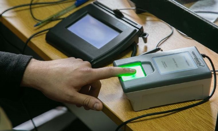 Se podrá tramitar el pasaporte y DNI exprés durante el fin de semana. Foto: Prensa Mendoza